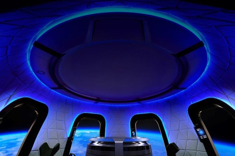 Photo non datée fournie le 19 mai 2021 par Blue Origin de l'intérieur de la capsule habitable de Blue Origin. AFP