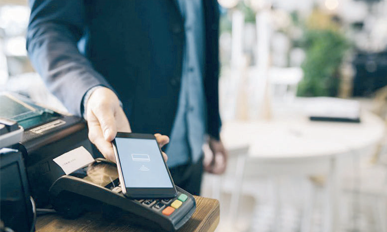 Le cash perd du terrain à la livraison et en magasin