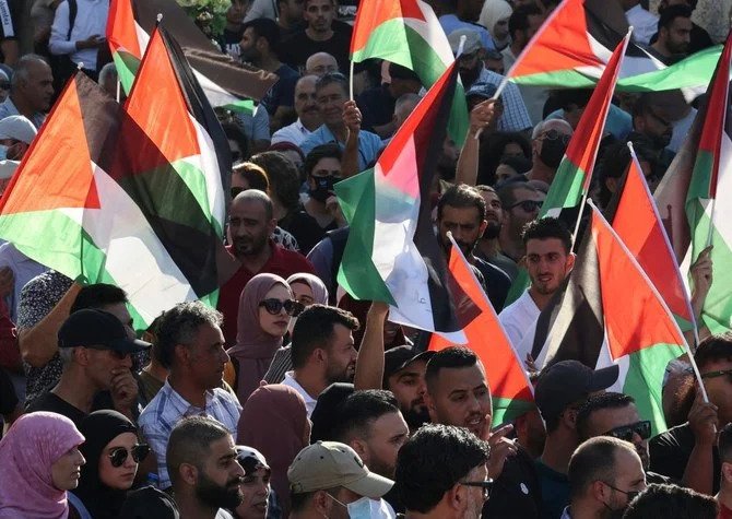 Des centaines de Palestiniens ont de nouveau manifesté contre Mahmoud Abbas