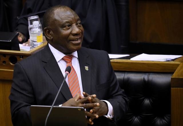 Le président Cyril Ramaphosa prononce son discours sur l’état de la nation au parlement, au Cap, en Afrique du Sud, le 13 février 2020. (Reuters)