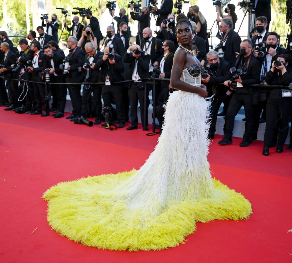 Cannes: des bijoux volés à une actrice dans un hôtel