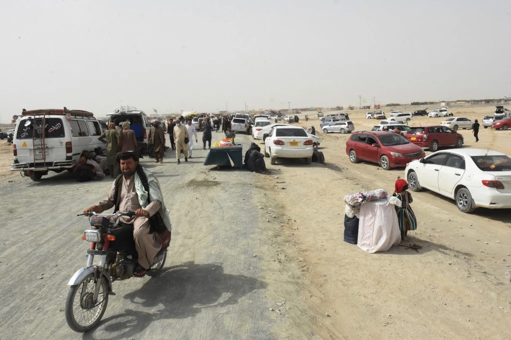 Afghanistan: début de retour à l'obscurantisme taliban dans les zones récemment conquises