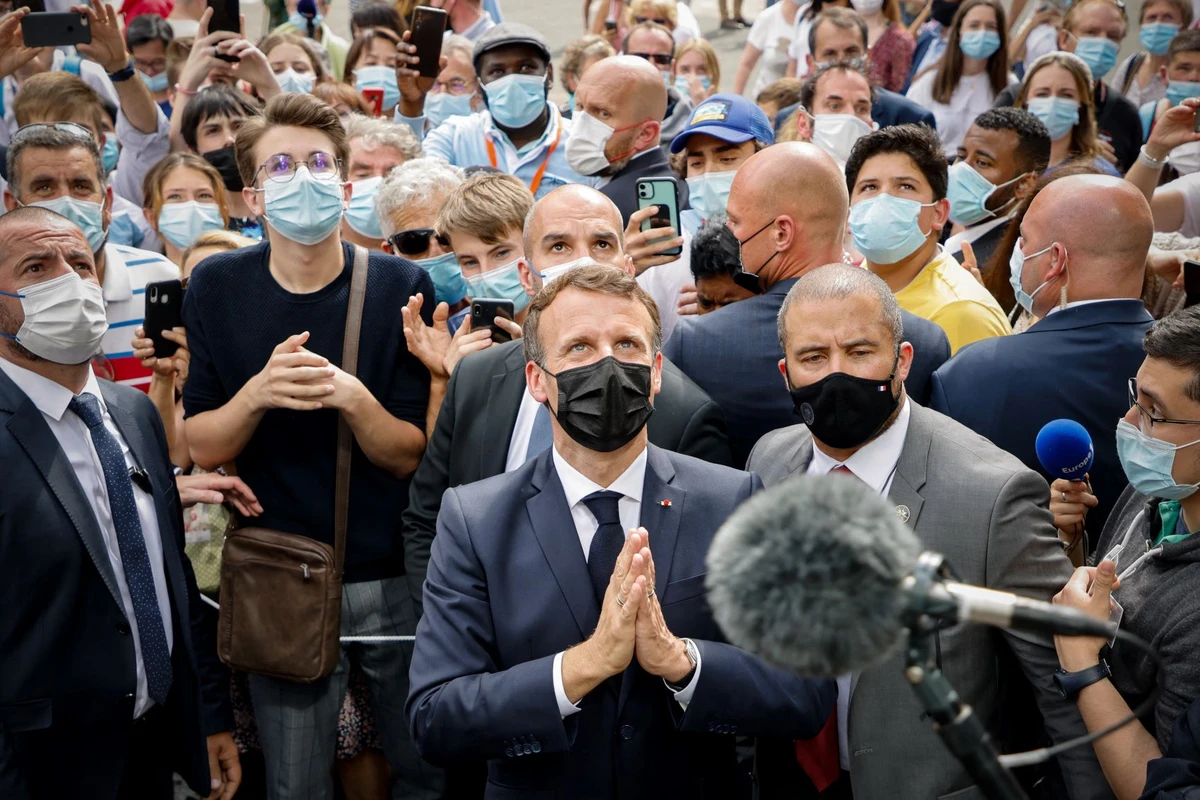 Macron, premier président à visiter le sanctuaire de Lourdes