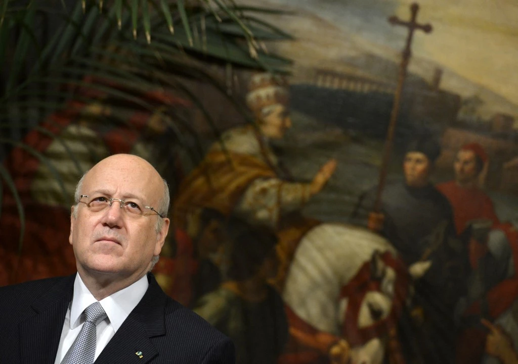 Najib Mikati, un milliardaire honni par la rue pour diriger un Liban en déliquescence