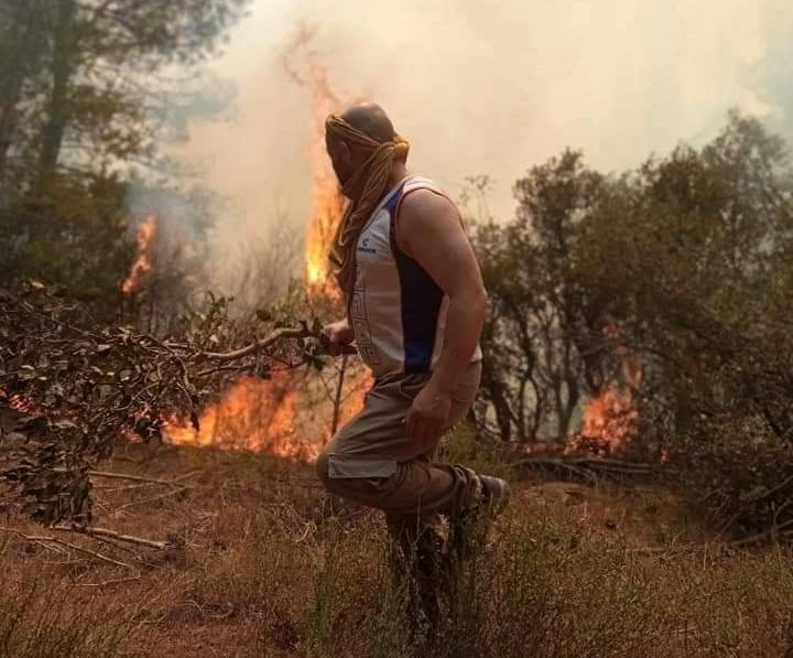 Un hirak contre le feu