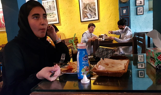 L’ombre grandissante des talibans risque de chasser les jeunes d’Afghanistan