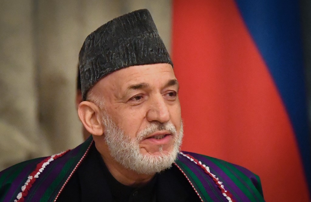 Hamid Karzai, l'ancien président sorti de l'ombre
