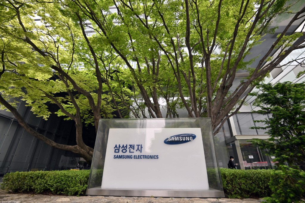Talonné par la concurrence, Samsung dévoile de nouveaux téléphones et gadgets
