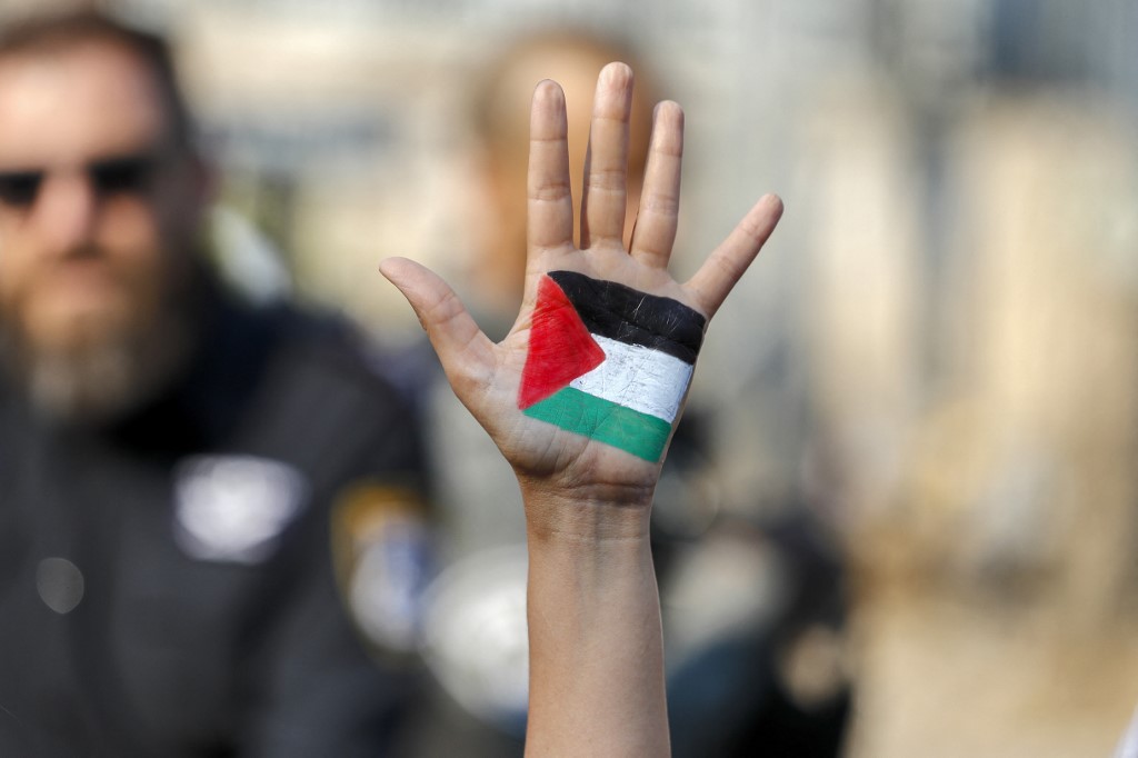 La justice israélienne repousse sa décision sur l'expulsion de Palestiniens à Cheikh Jarrah