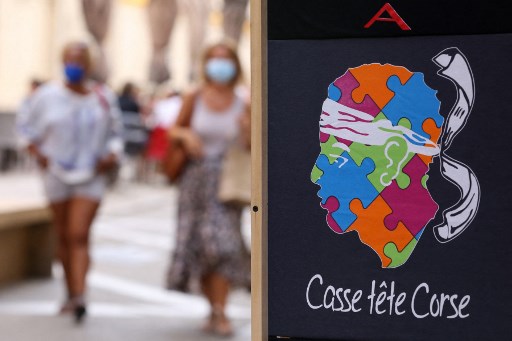 Le Sud de la France renforce son dispositif contre une nouvelle vague de la Covid