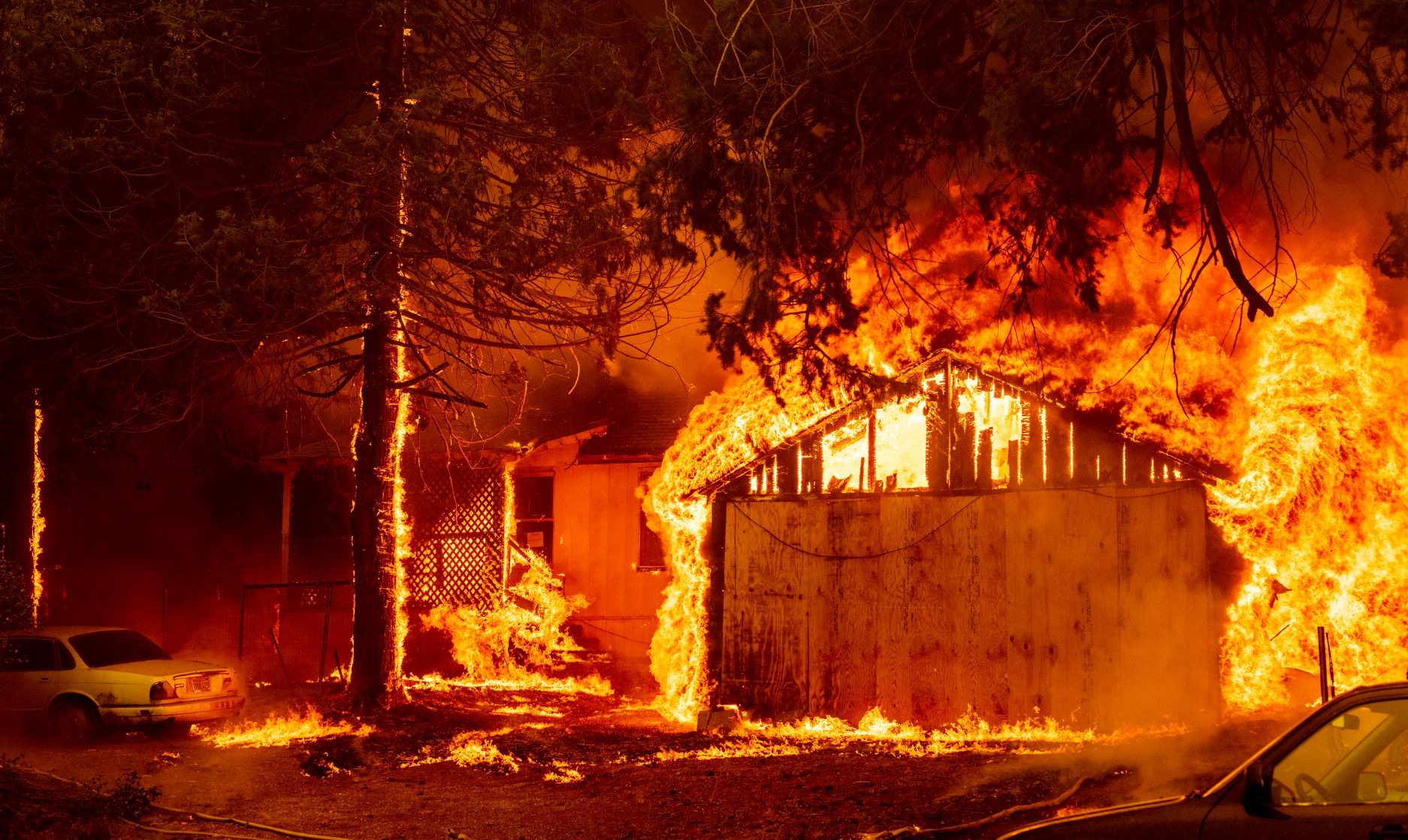 L'incendie Dixie Fire devient le 3e plus grand de l'histoire de la Californie