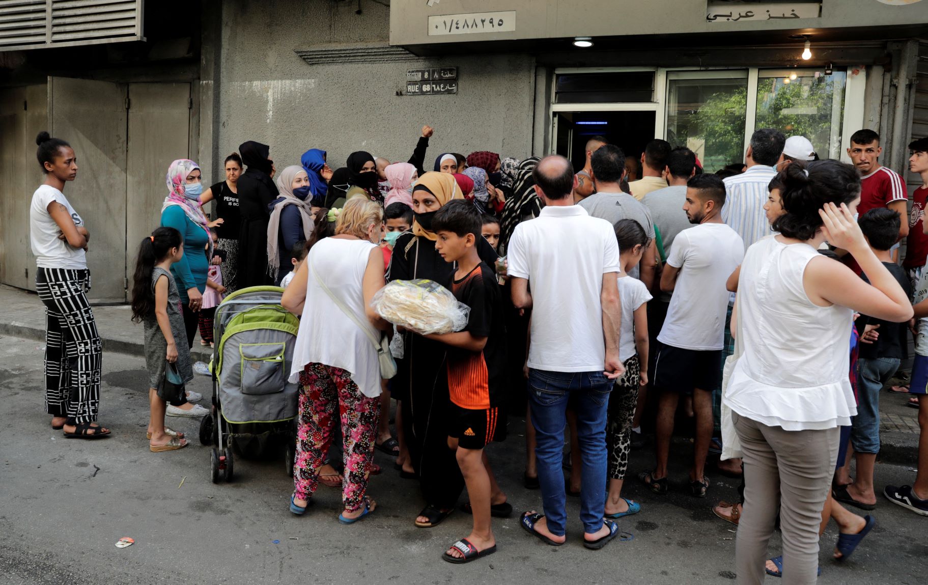 Au Liban, «on manque de tout», même de pain