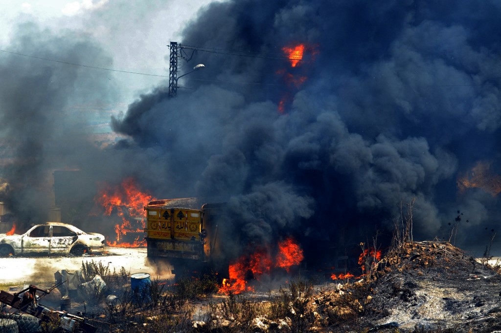 Le Liban enterre des victimes de l'explosion d'une citerne d'essence