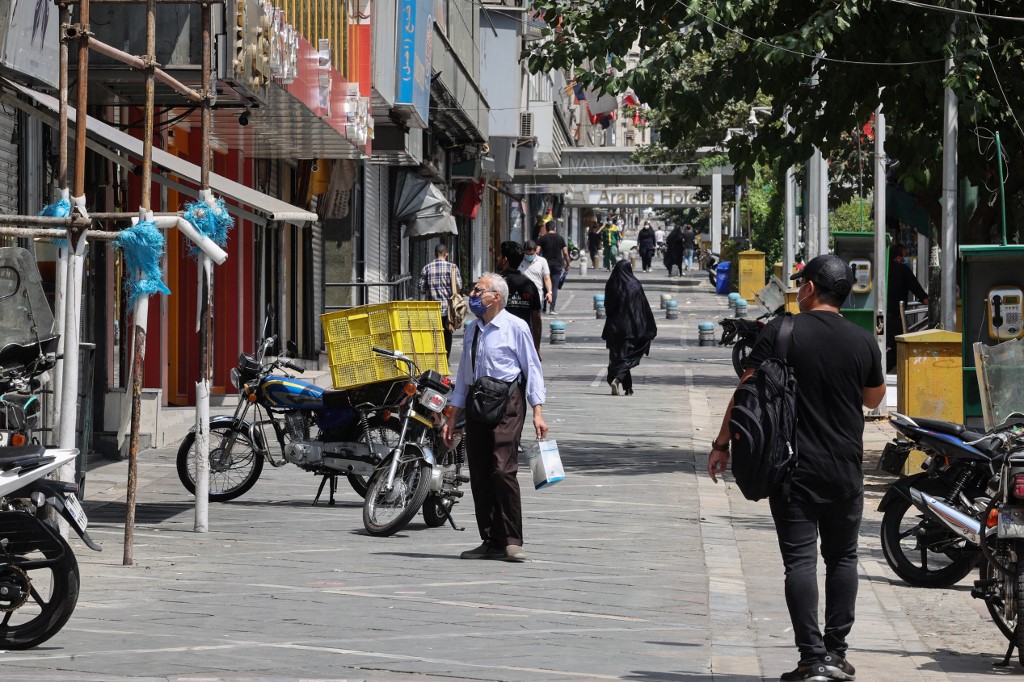Iran : mortalité Covid-19 record sur fond de levée de restrictions