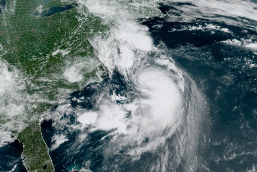 L'ouragan Henri fonce vers le Nord-Est des Etats-Unis