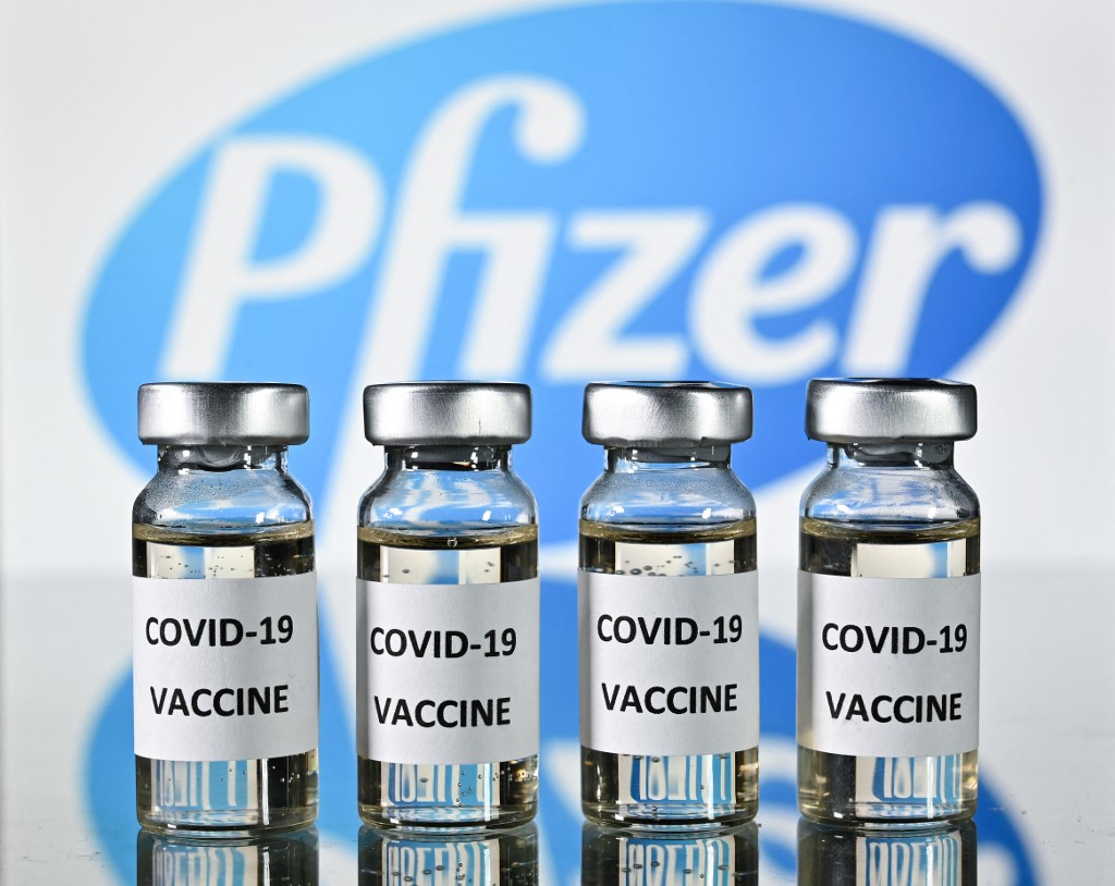 Les Etats-Unis autorisent pleinement le vaccin anti-Covid de Pfizer