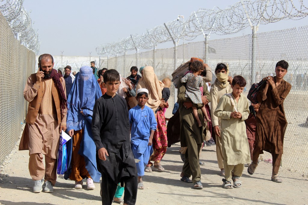 Loin de l'exode de Kaboul, certains Afghans... reviennent au pays