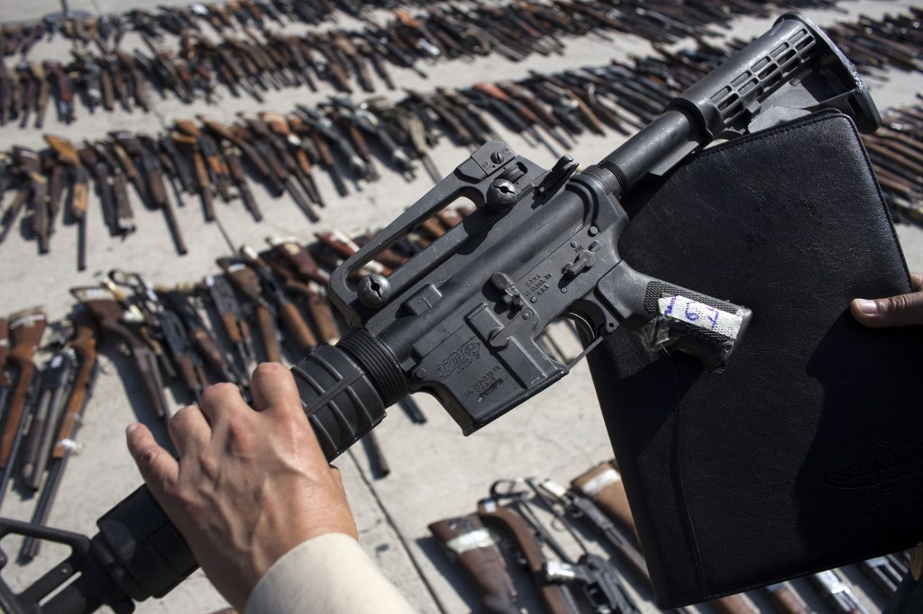 Trafic d'armes américaines: le Mexique se rebiffe