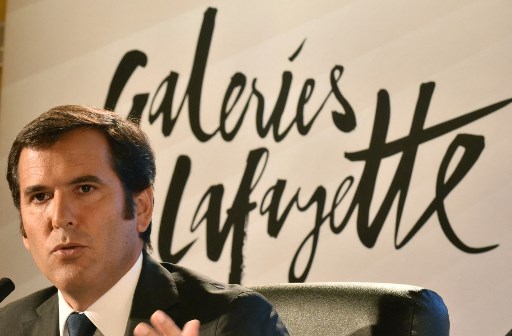 Les Galeries Lafayette veulent faire passer en franchise 11 magasins