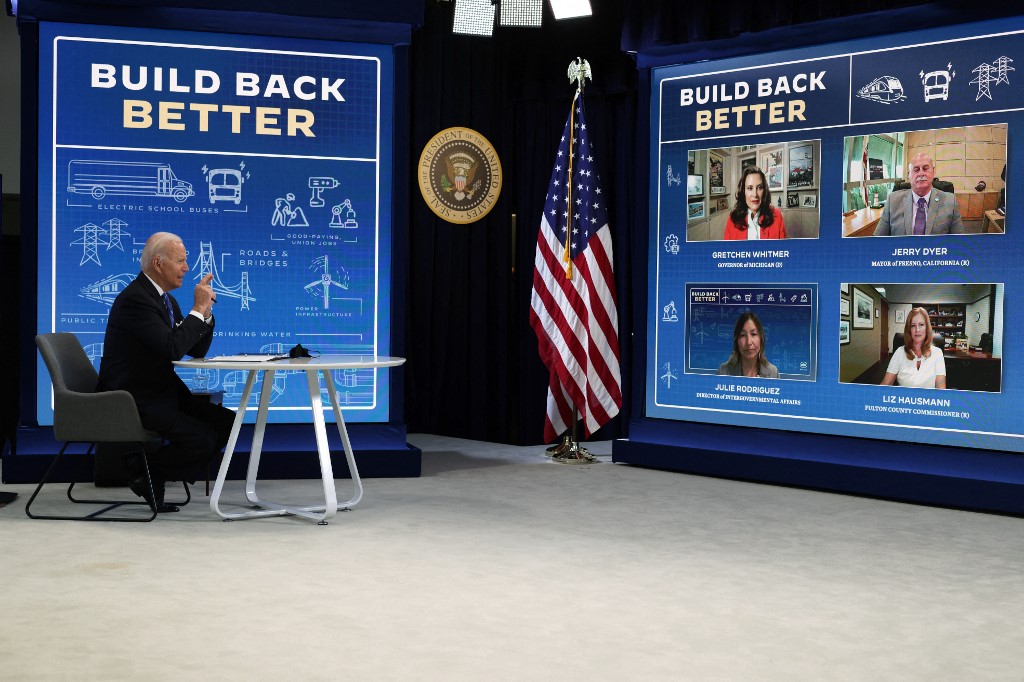 Après les infrastructures, Biden défend le grand volet social de son programme économique