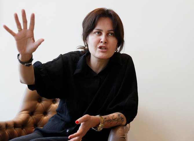 Une réalisatrice afghane raconte comment elle a fui Kaboul