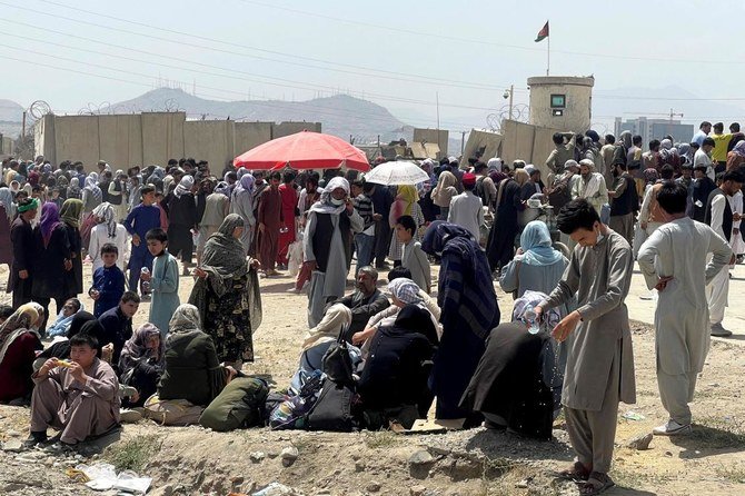 Cloîtrés dans leurs maisons, certains Afghans redoutent la vengeance des talibans