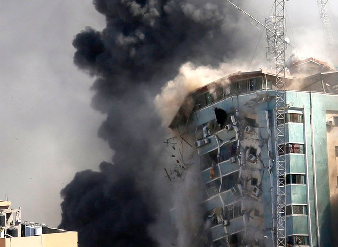 HRW : Les frappes israéliennes sur Gaza violent le droit international