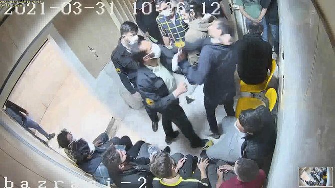 Un responsable iranien reconnaît que les vidéos des abus dans la prison d’Evin sont réelles