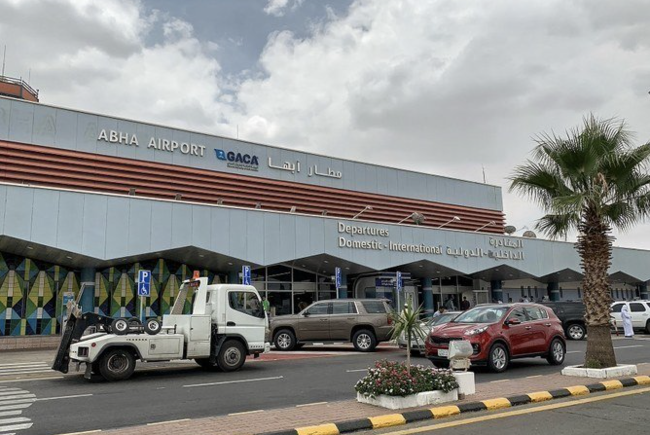 Une attaque de drone sur l'aéroport saoudien d'Abha fait 8 blessés