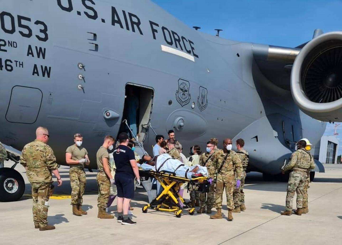 Une Afghane met au monde un bébé dans un avion américain durant son évacuation