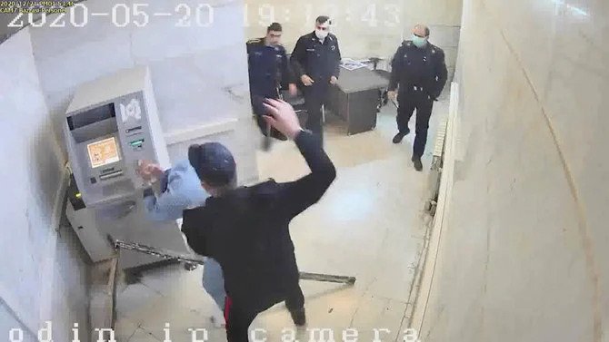 Des images dévoilent les dures conditions dans la prison iranienne d'Evin