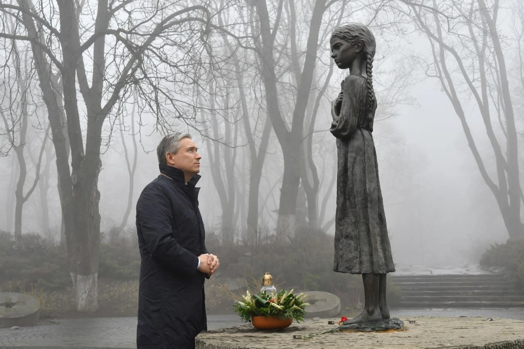 Ukraine: découverte des restes de victimes des purges staliniennes