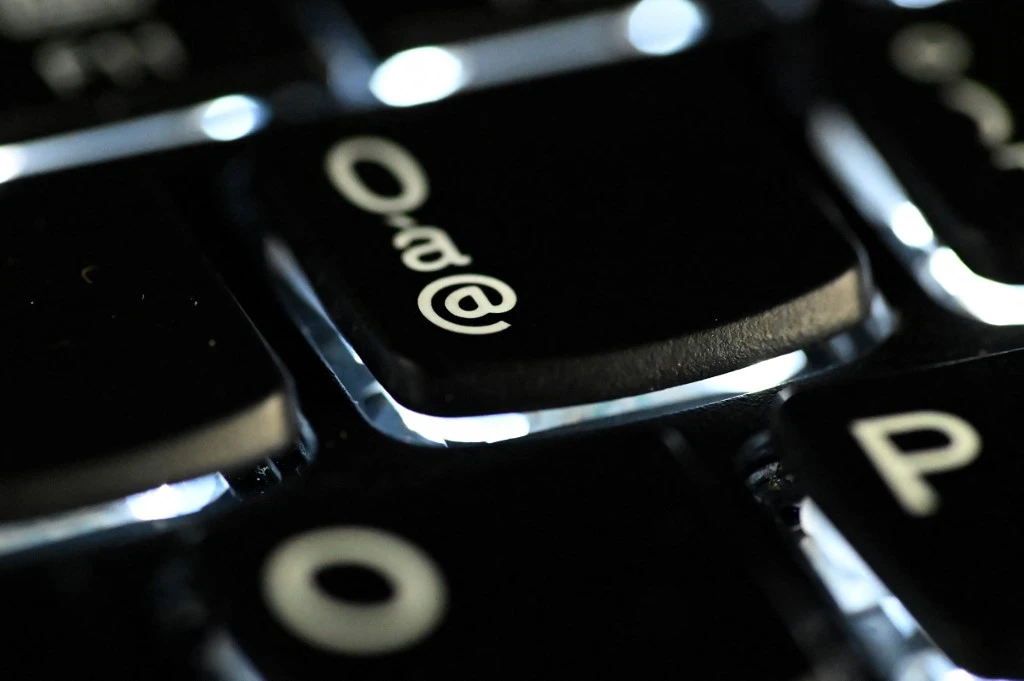 Italie: le site de la région de Rome attaqué par des hackeurs