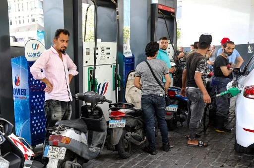 Liban/pénuries: une solution provisoire pour maintenir les subventions du carburant