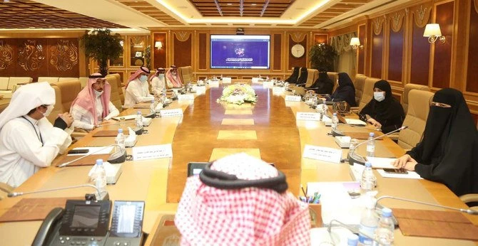 Des experts discutent de l'émancipation des femmes en Arabie saoudite