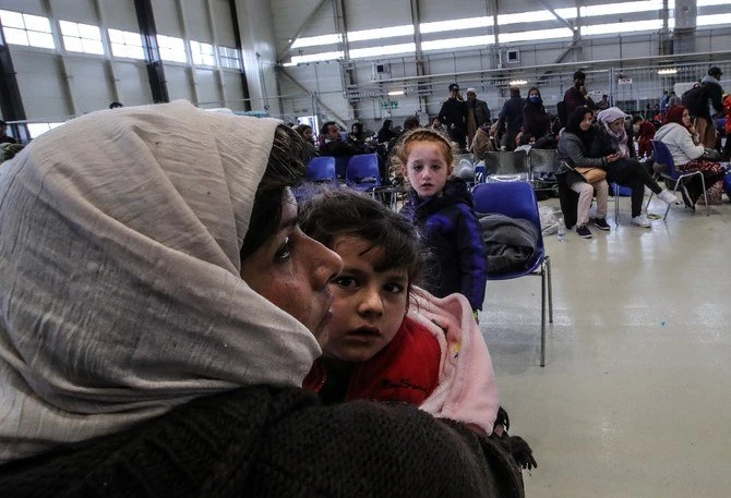 Russia Today critiqué pour avoir tweeté une image trafiquée de réfugiés afghans