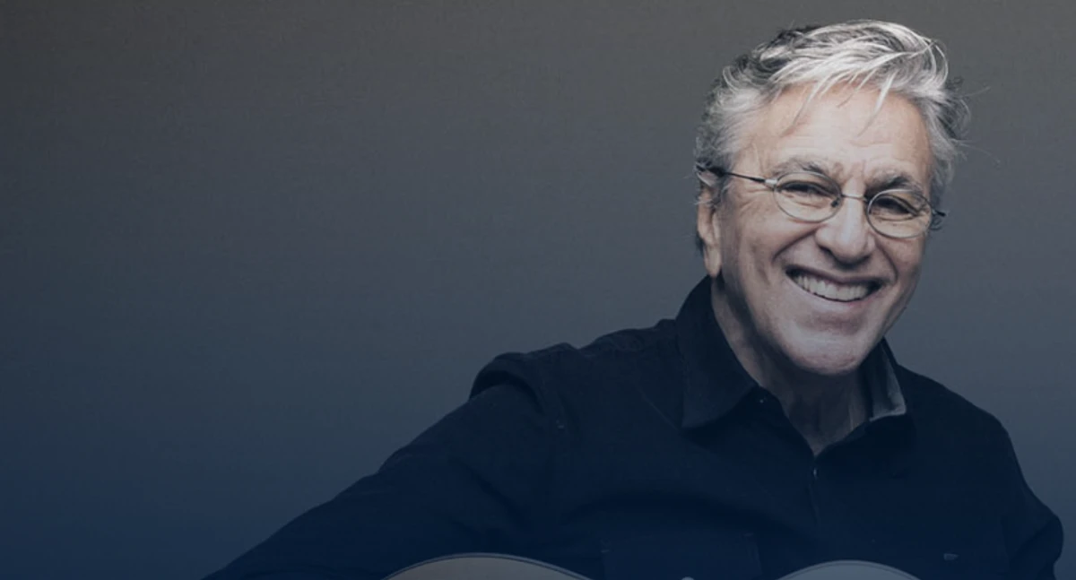 Concert de Caetano Veloso à la Philharmonie de Paris