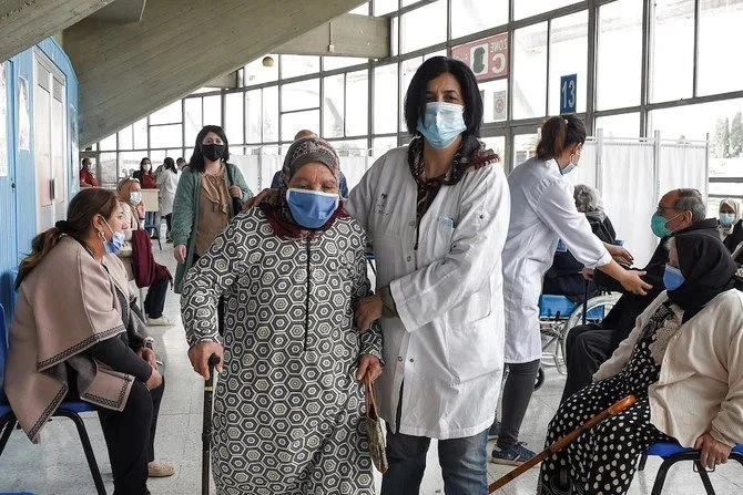 Du Maroc au Soudan, l'Afrique du Nord affronte la nouvelle vague paralysante du coronavirus