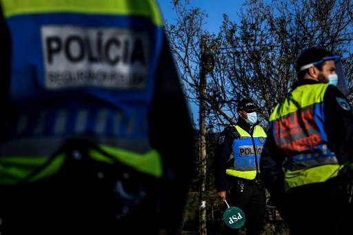 Deux Irakiens soupçonnés d'appartenir à l'EI arrêtés au Portugal