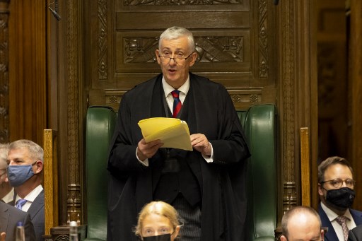 Le «speaker» Lindsay Hoyle, qui dirige la chambre basse du Parlement britannique à Londres le 18 août 2021 (Photo, AFP)