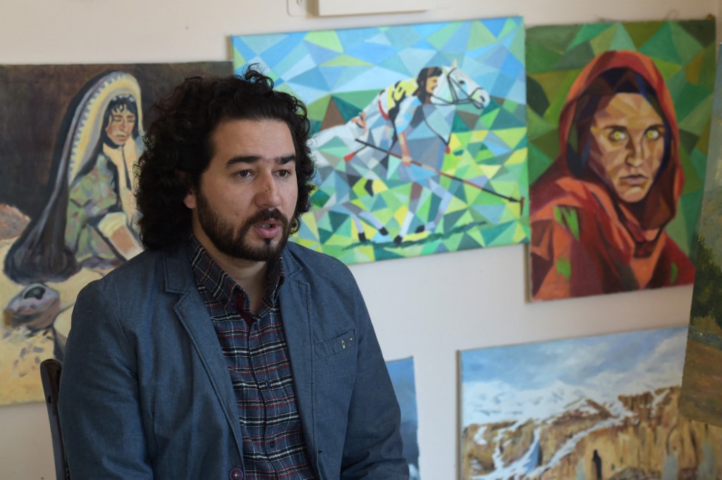Exilé aux Emirats, le graffeur afghan Omaid Sharifi promet de ne pas «rester silencieux»