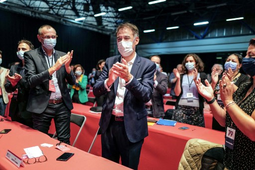 Le Parti socialiste confirme Olivier Faure à sa tête et met le cap sur 2022