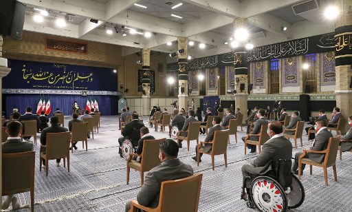 Iran: le guide suprême réaffirme son refus de tout contact sportif avec Israël