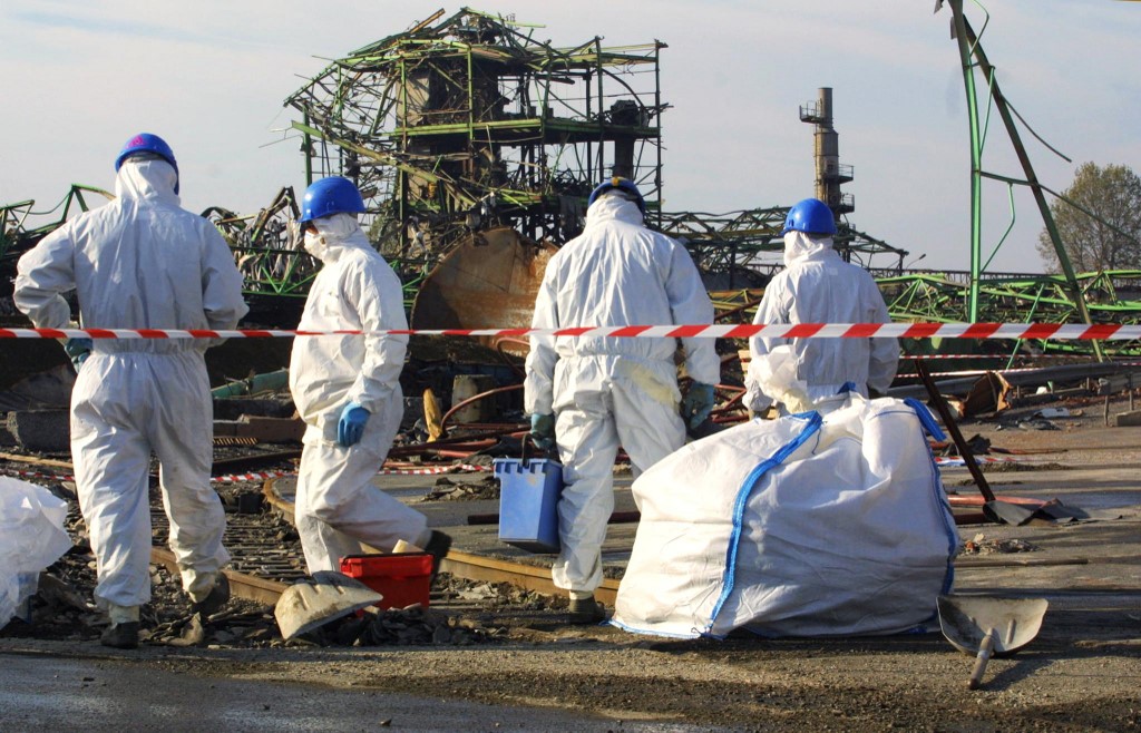 Toulouse se souvient de l'explosion meurtrière de l'usine AZF en 2001