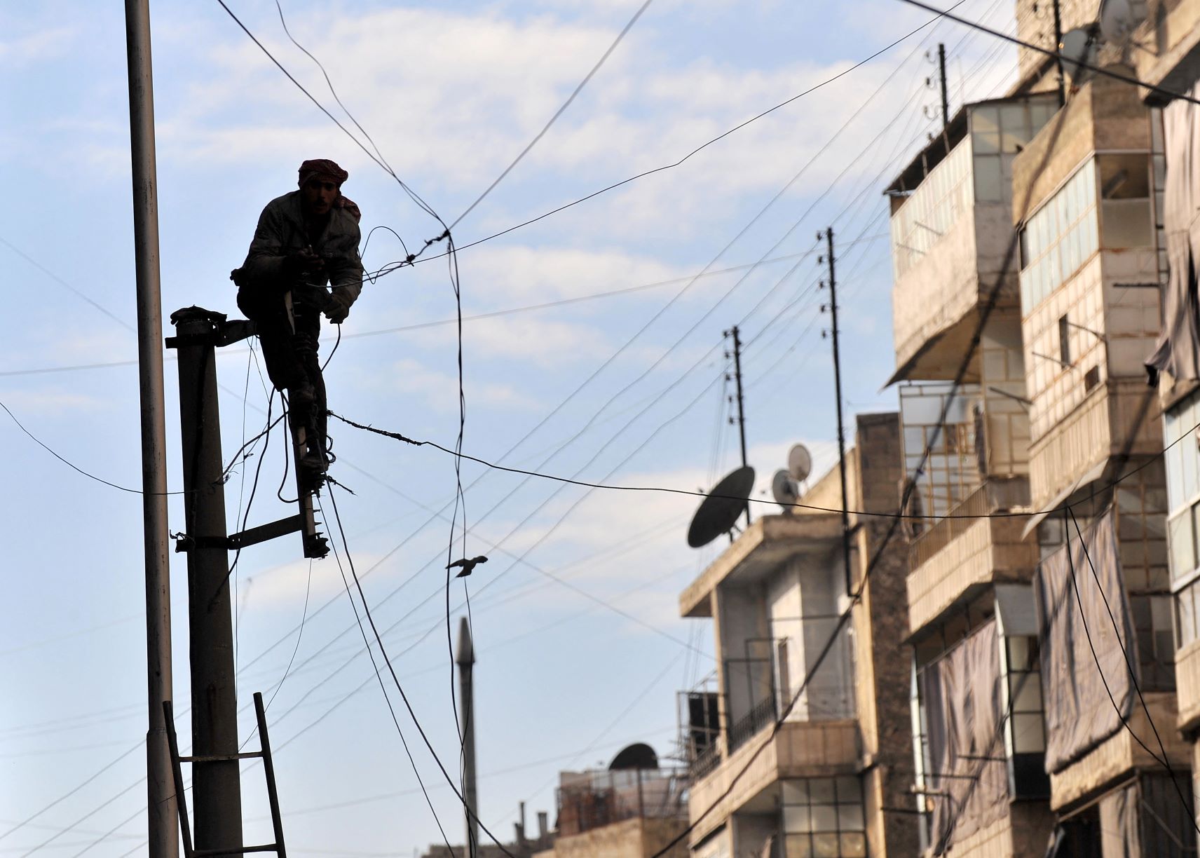 Syrie: l'EI revendique l'attaque d'un gazoduc, l'électricité rationnée