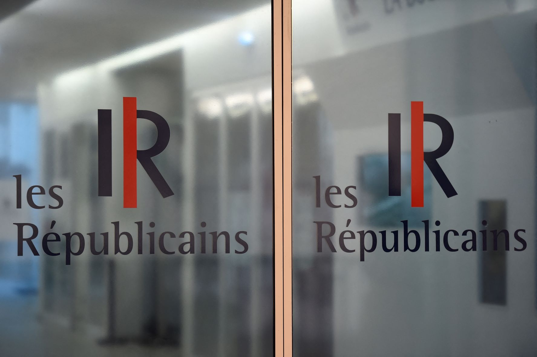 Présidentielle : la droite peine pour imposer son champion et ses idées