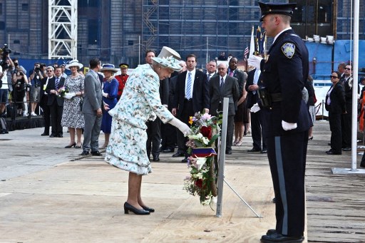 La reine Elizabeth II rend hommage aux victimes du 11-Septembre