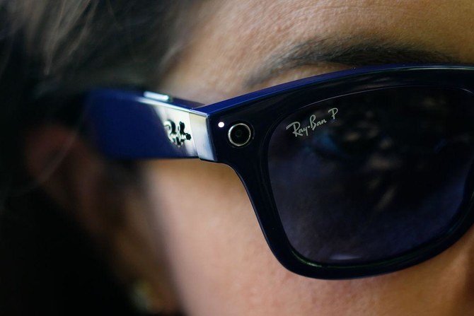 Facebook dévoile ses premières lunettes intelligentes