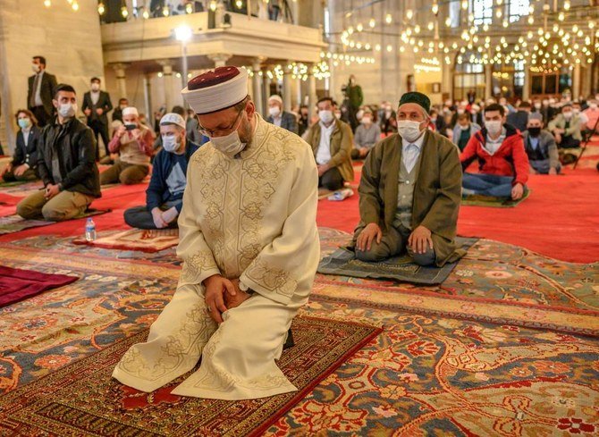 Le plus haut religieux musulman de Turquie agace les laïques