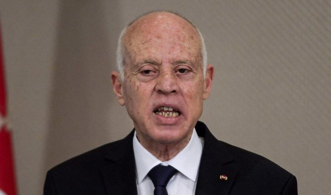 Quatre partis tunisiens déclarent que Kaïs Saïed a perdu sa légitimité
